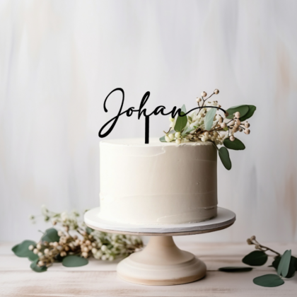 cake topper prénom Johan
